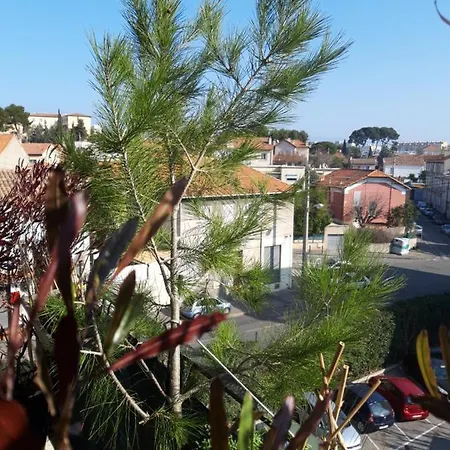 Appartement Zen Le Dome Marseille Oda ve Kahvaltı
